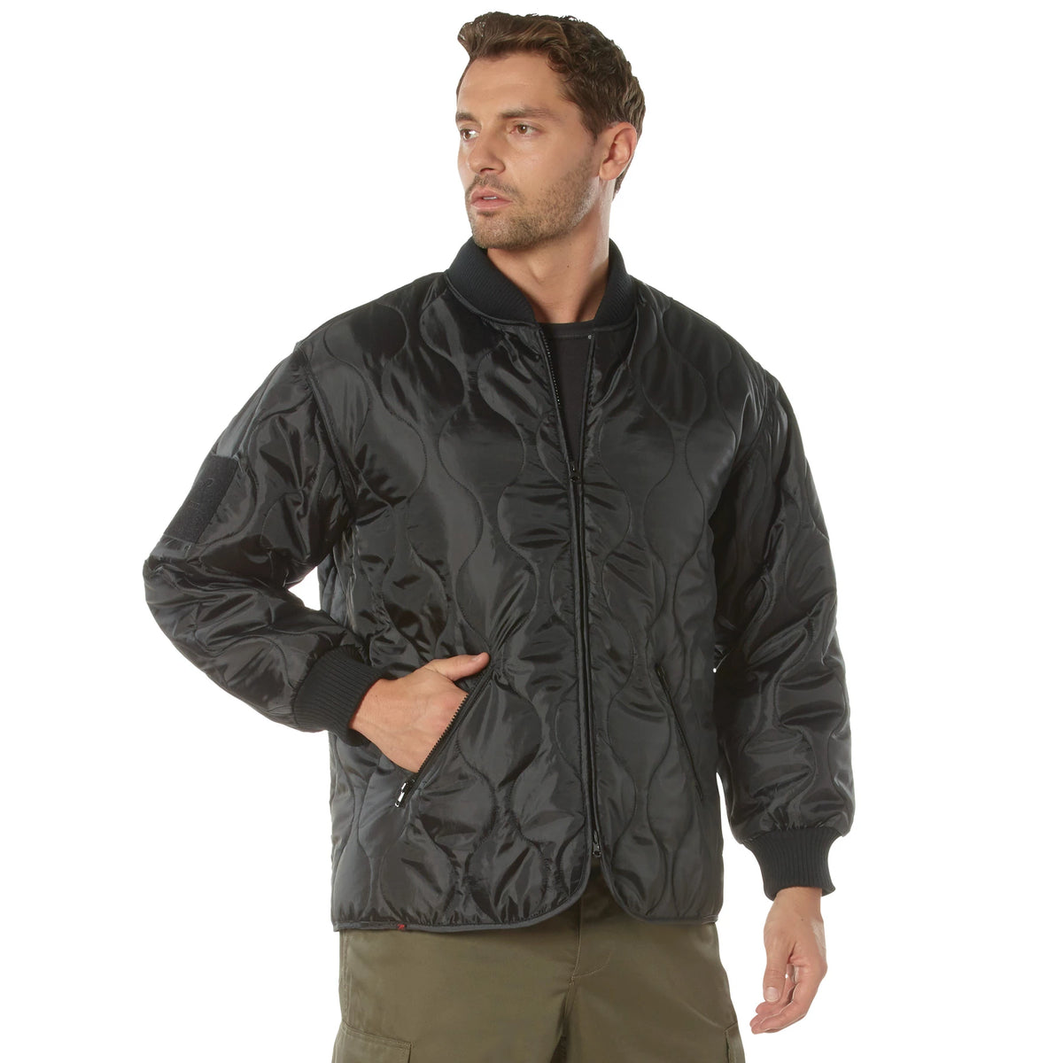 20420BLACK-RIGHT-B.webp