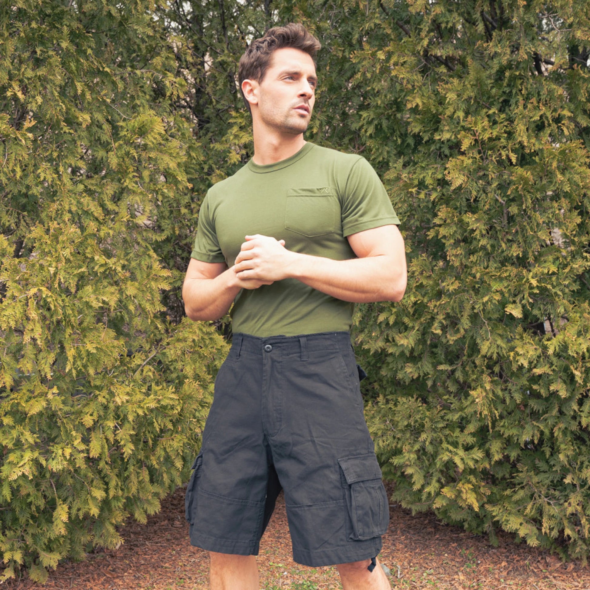 2130-Vintage_Paratrooper_Cargo_Shorts_2200x2200-1.webp