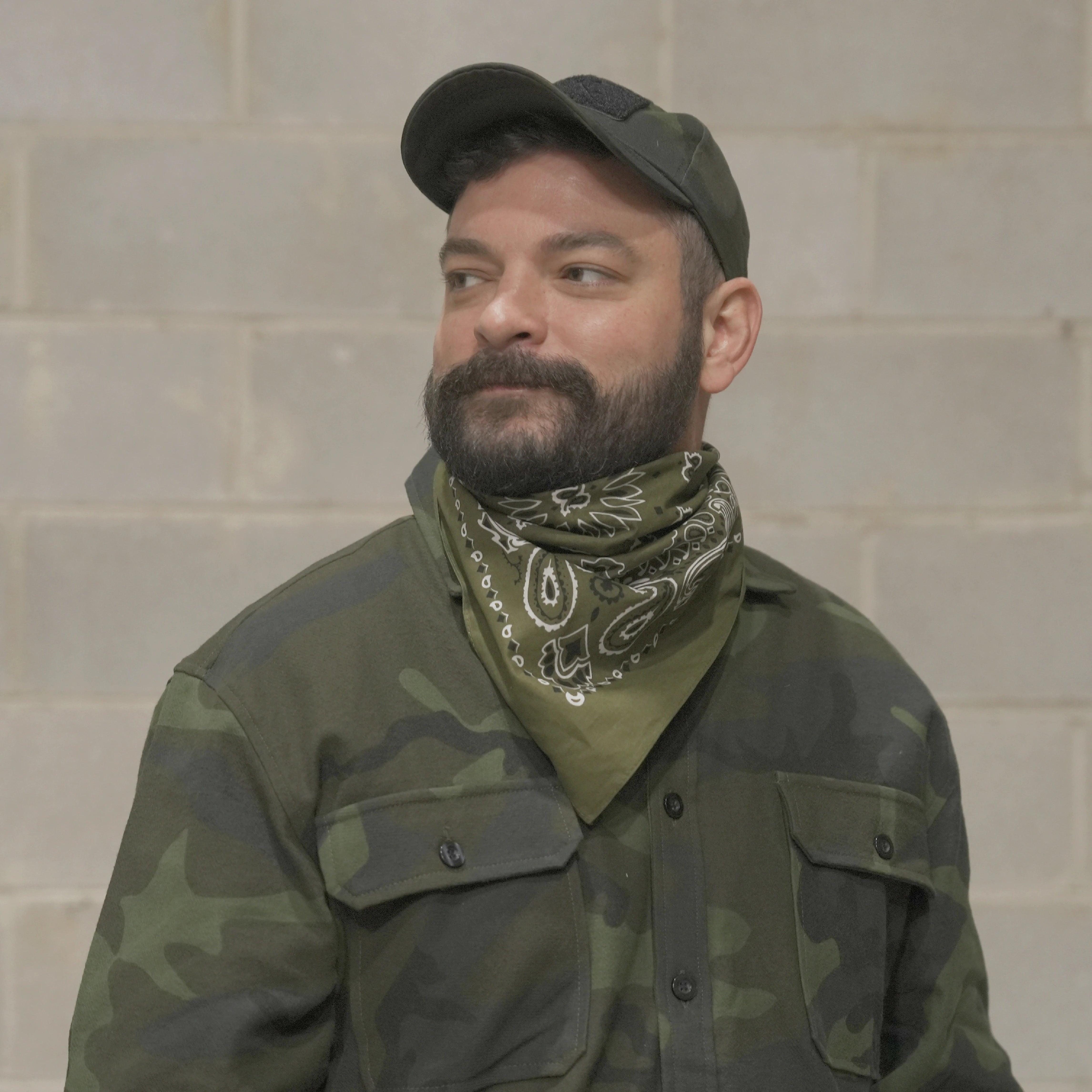 4349-TrainmenPaisley_Bandana_2200x2200.webp